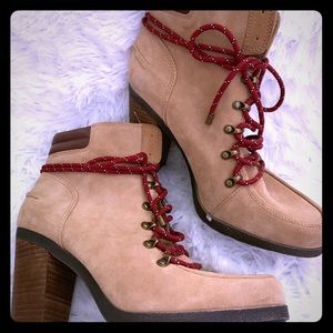 Gianni Bini high heel booty